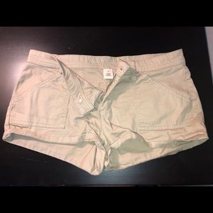 khaki shorts